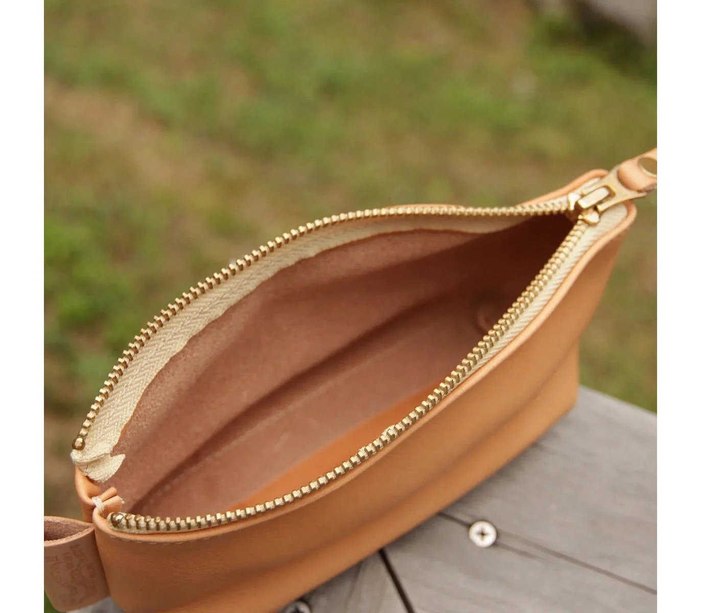 Piórnik skórzany The Superior Labor Leather Pouch L - Image 5
