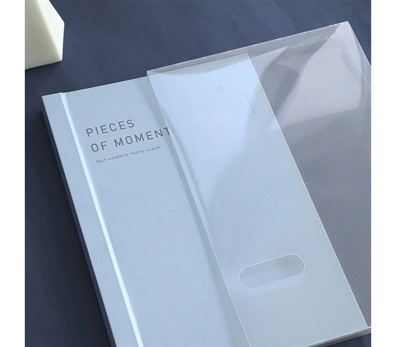 Album na zdjęcia ICONIC Lettering Sticky Album - Image 4