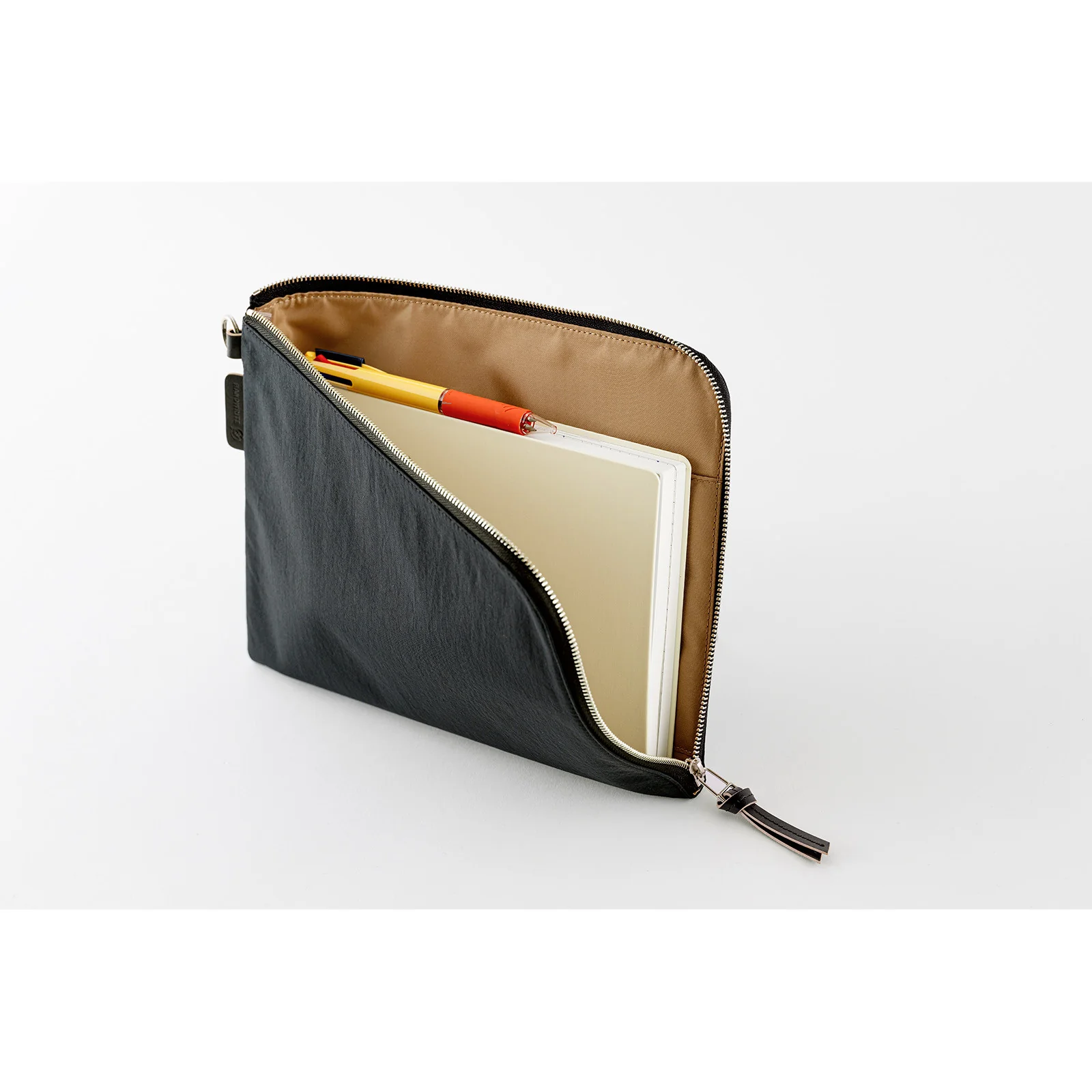 Etui Hobonichi Tragen Flat A5 | Czarny - Image 7