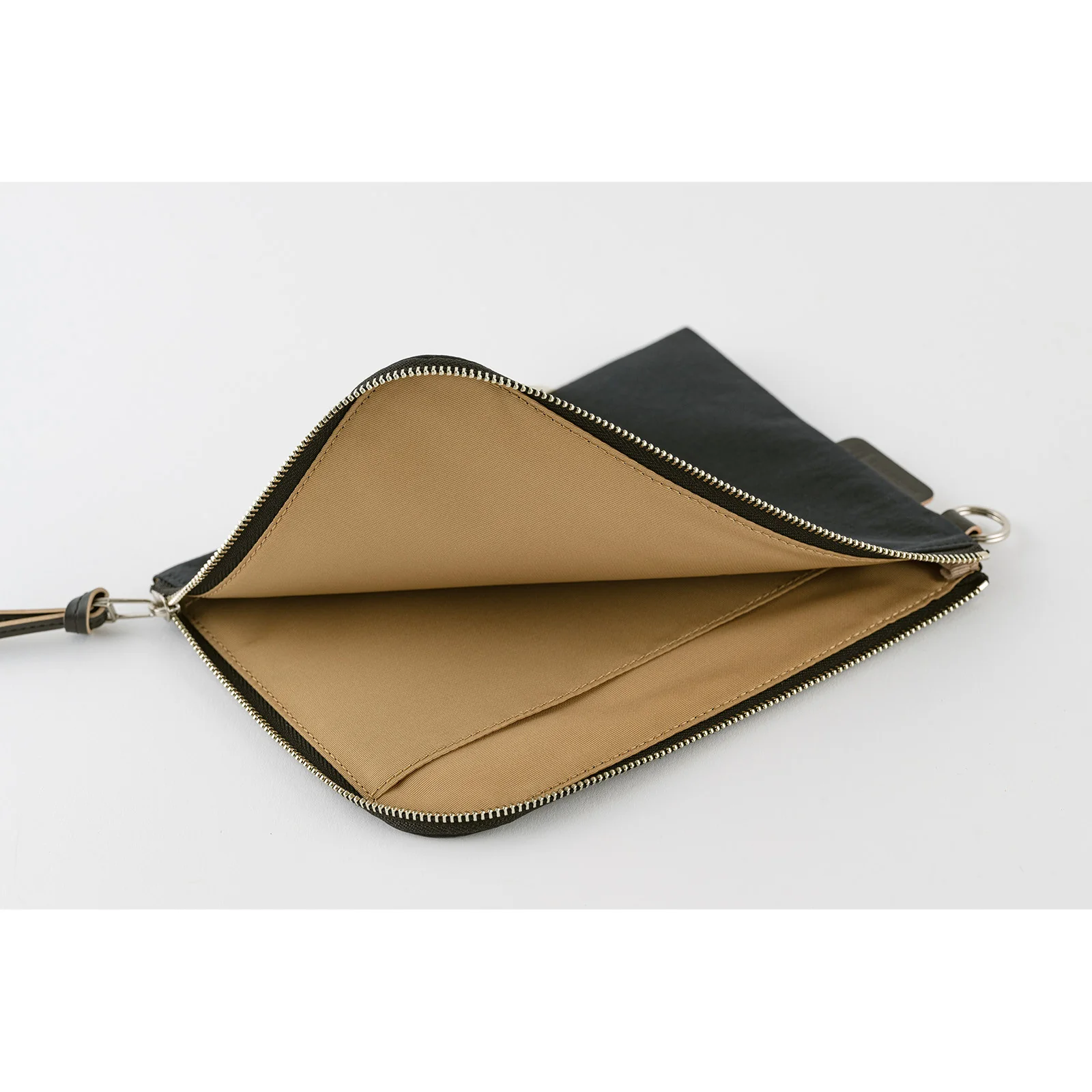 Etui Hobonichi Tragen Flat A6 | Czarny - Image 8