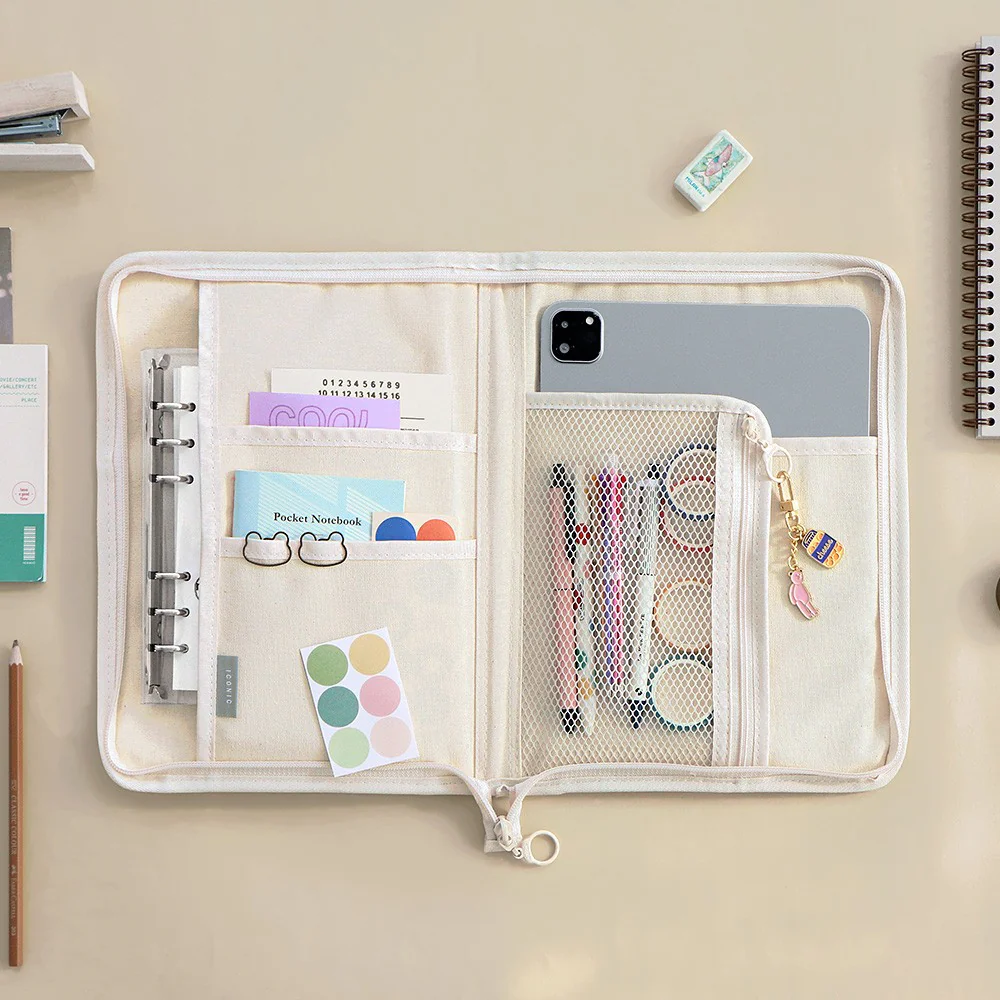 Etui ICONIC Cottony Book Pouch - Image 6