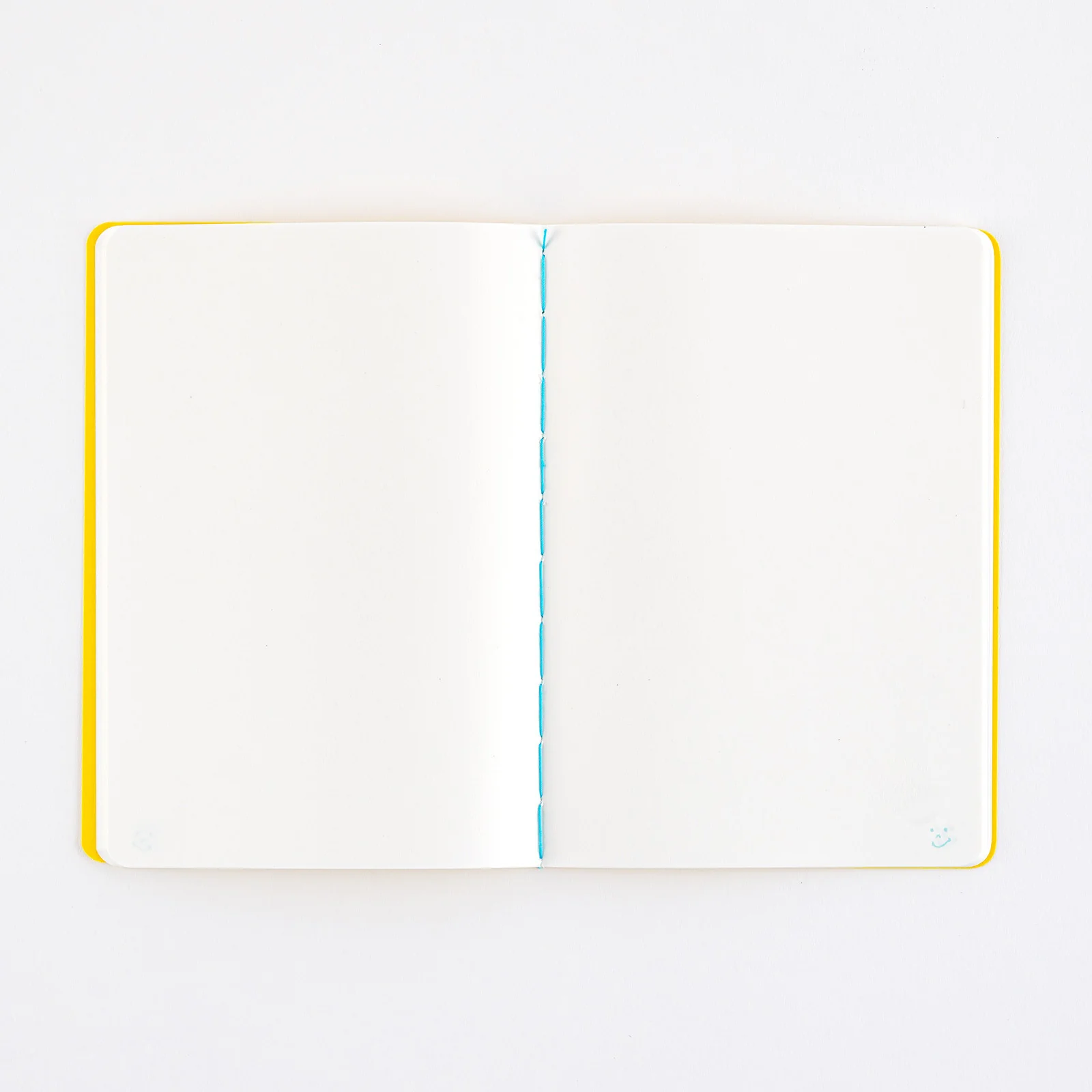 Notatnik Hobonichi Fireside Chat Notebook B7 | Gładki - Image 3