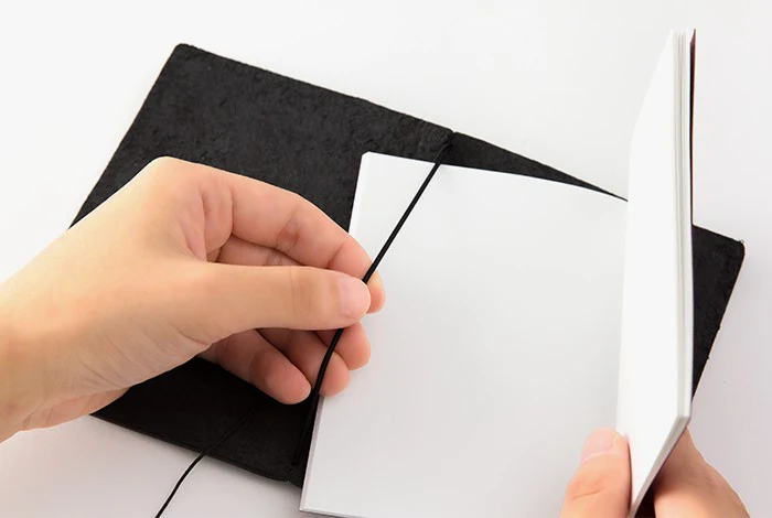 Notatnik Traveler's Notebook (Passport size) | Czarny - Image 3