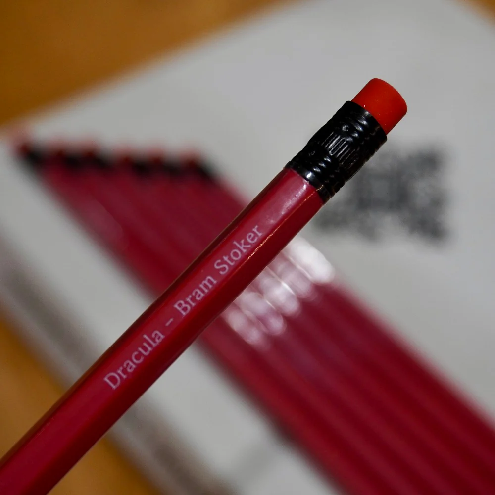 Ołówek Wearingeul Literatura Światowa | Czarny - Image 9