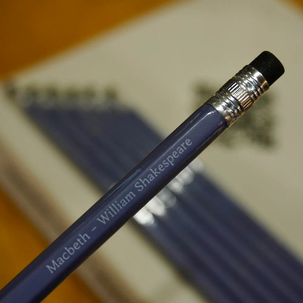 Ołówek Wearingeul Literatura Światowa | Srebrny - Image 8