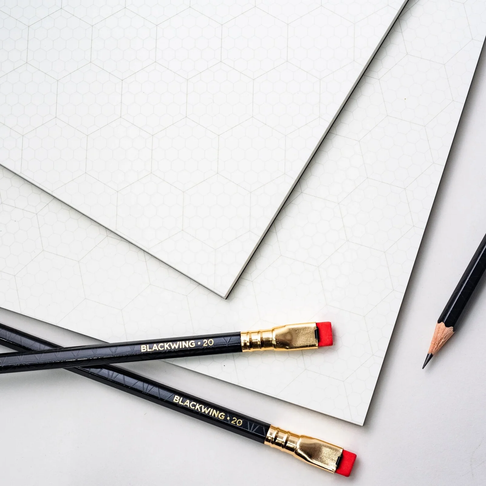 Pady BLACKWING Hex Grid Legal Pad VOL. 20 - Image 3