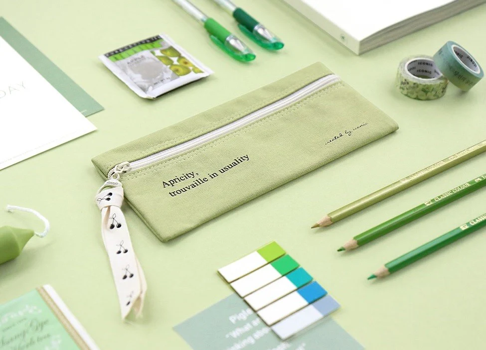 Piórnik ICONIC Cottony Pen Case - Image 13