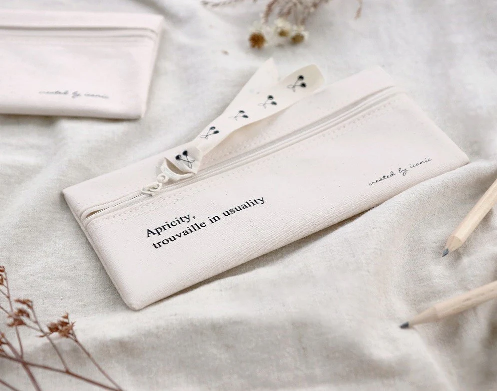 Piórnik ICONIC Cottony Pen Case - Image 9
