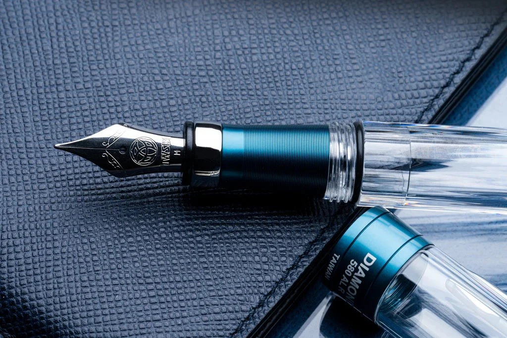 Pióro wieczne TWSBI Diamond 580 AL | Prussian Blue - Image 6