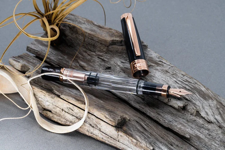Pióro wieczne TWSBI Diamond 580 Rose Gold II | Smoke - Image 7