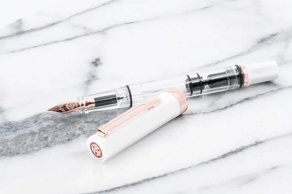 Pióro wieczne TWSBI ECO Rose Gold | White - Image 8