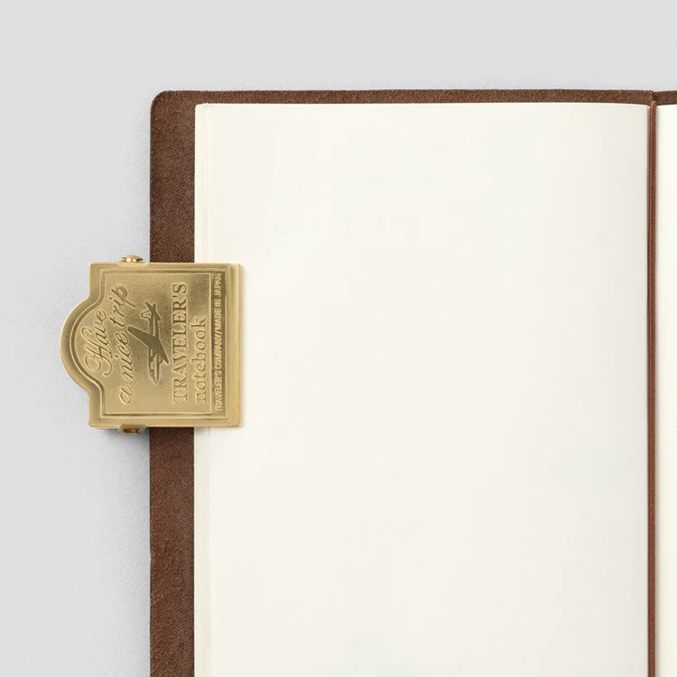 TRC BRASS Traveler's Notebook Clips 030 | Samolot - Image 3