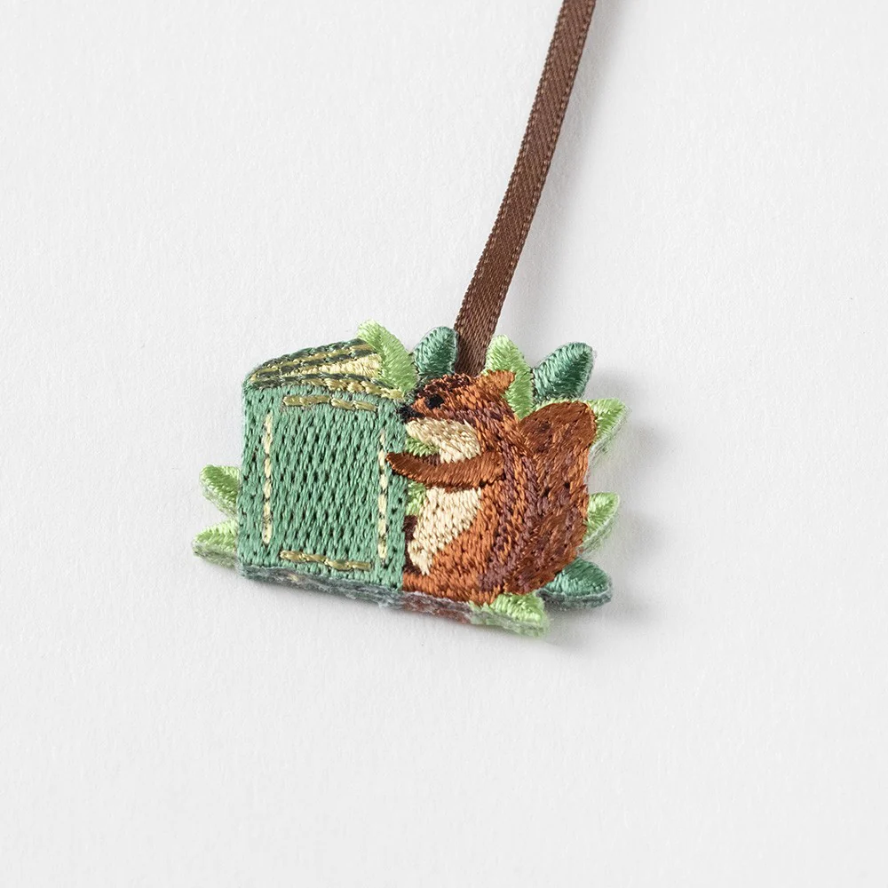 Zakładka haftowana Midori Bookmarker Clip | Wiewiórka - Image 3